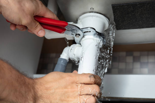 Best Water damage contractors near me  in Garyville, LA
